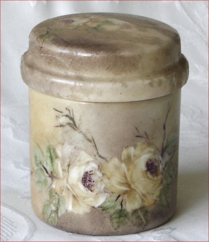 Jar_Cover_Flowers-DSC08472.JPG